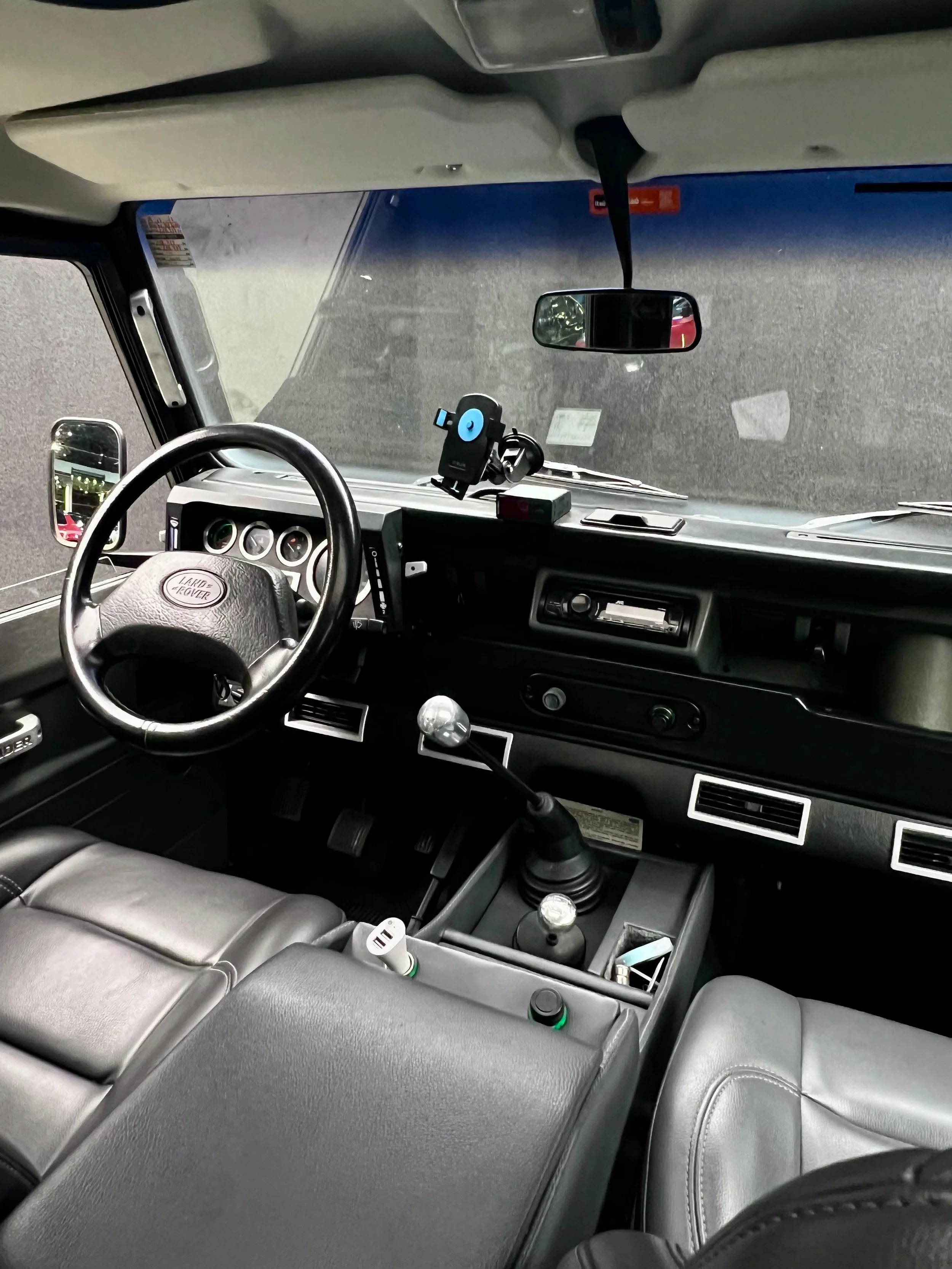 defender 110 (2).jpeg