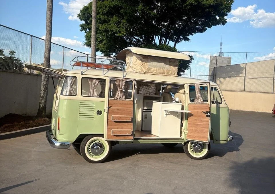 VW T2 baywindow bus camper van 1985