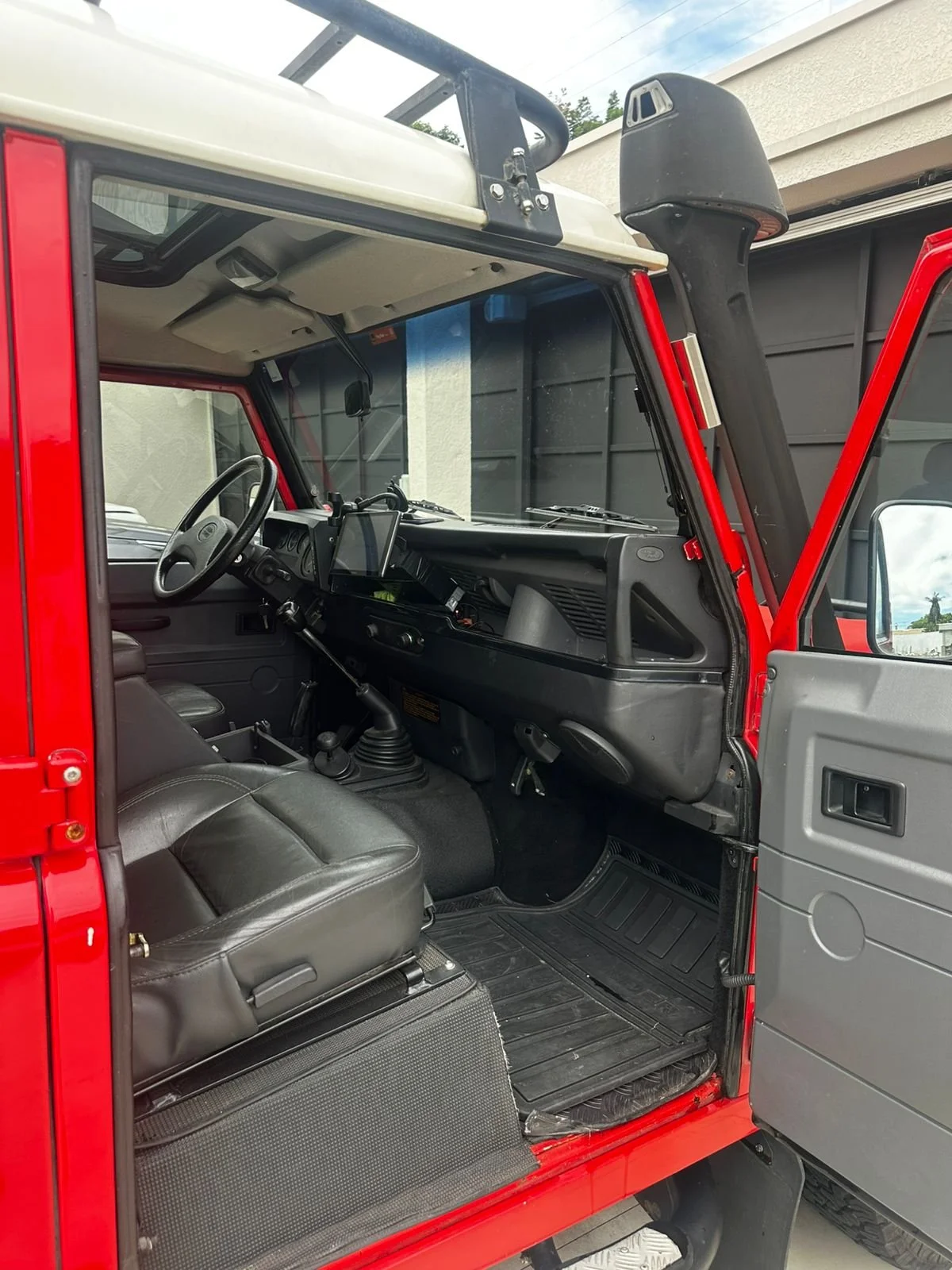 land rover defender 110 for sale (8).jpeg