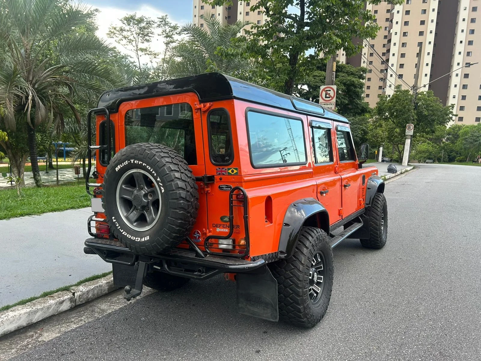 land rover defender 110 for sale (7).jpeg