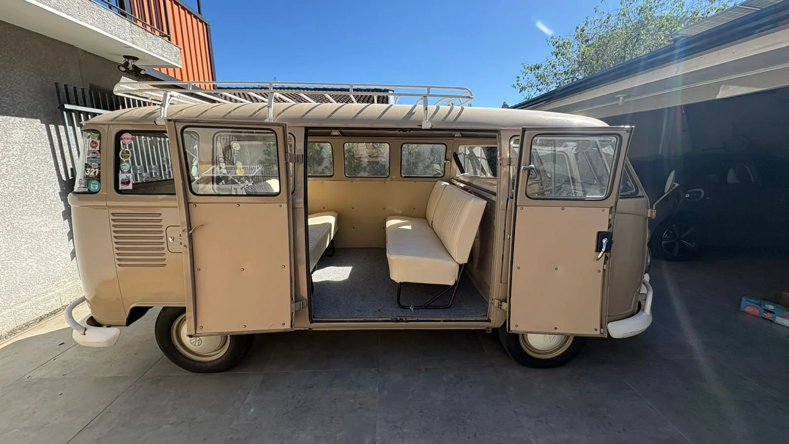 vw t1 splitwindow bus for sale (12).jpeg