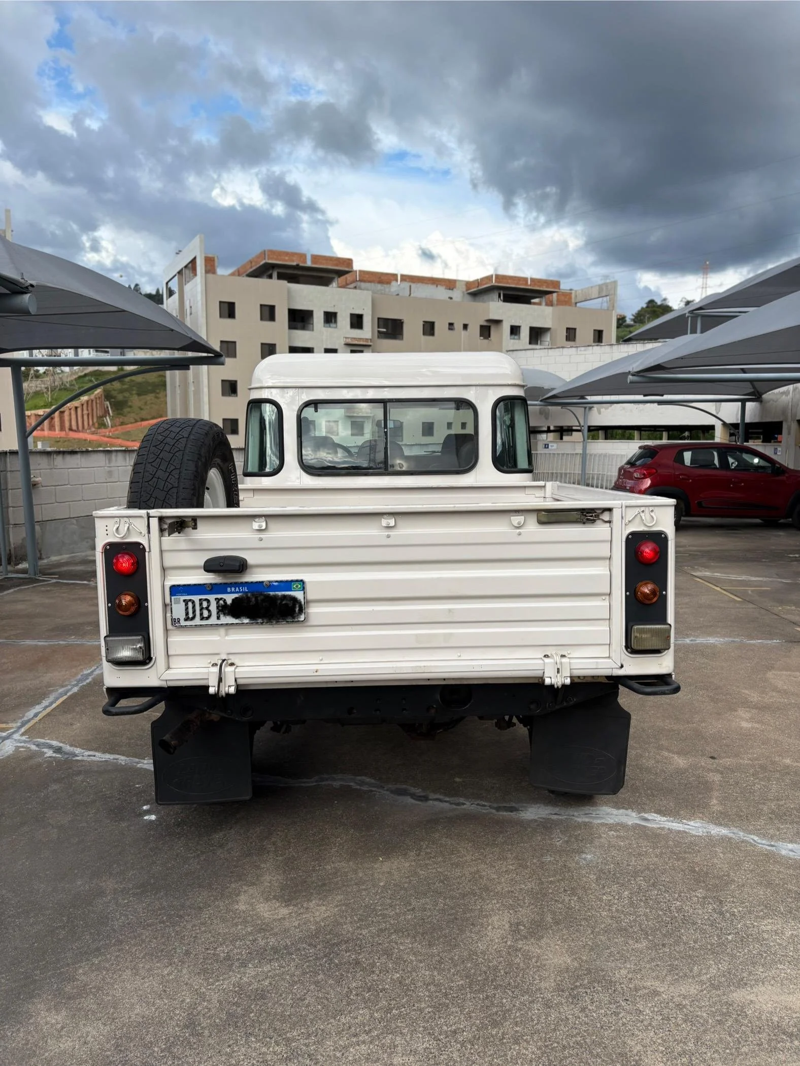 land rover defender 130 for sale (9).jpeg