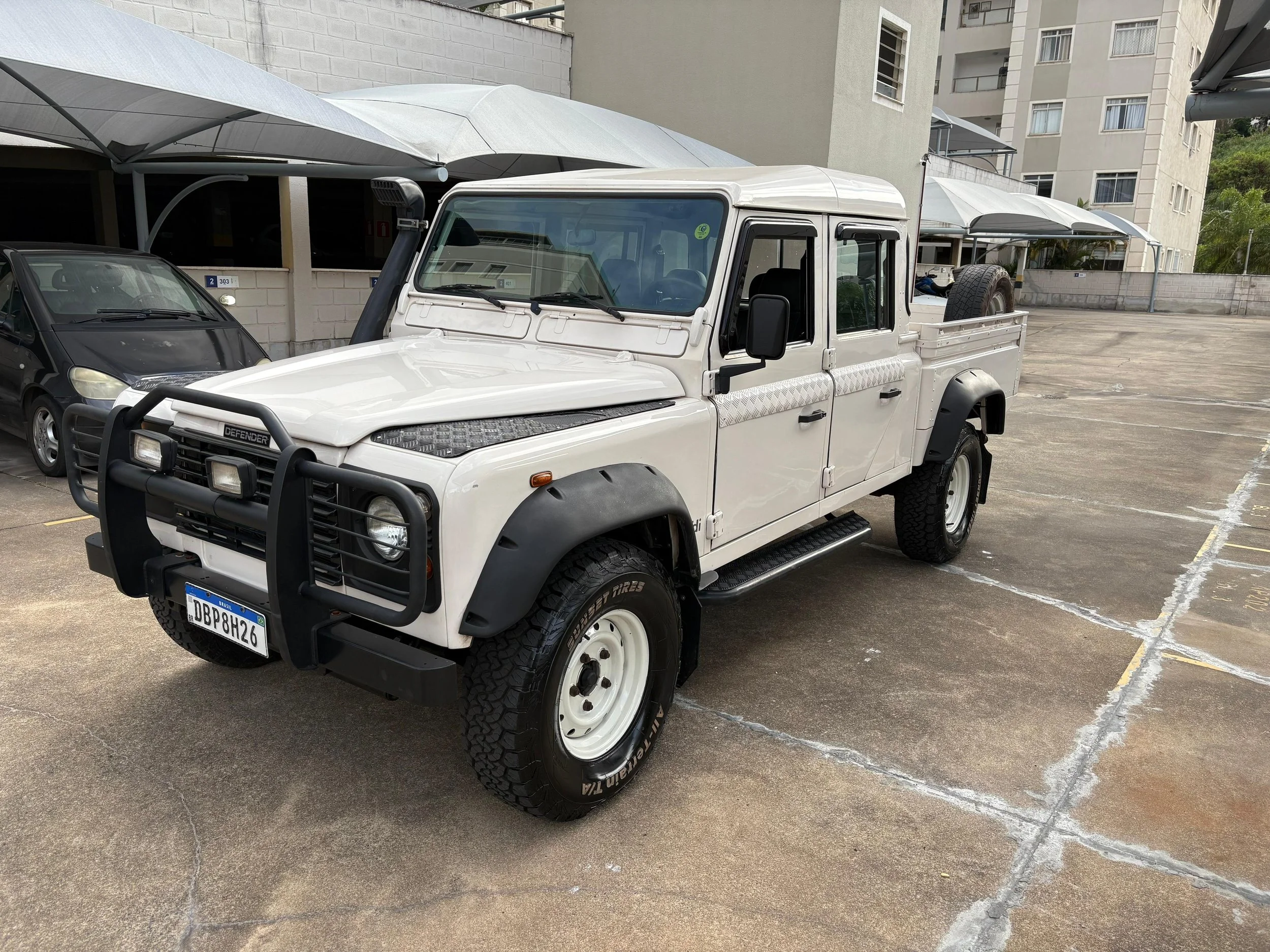 land rover defender 130 for sale (1).jpeg