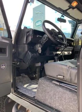 land rover defender 110_3.JPG