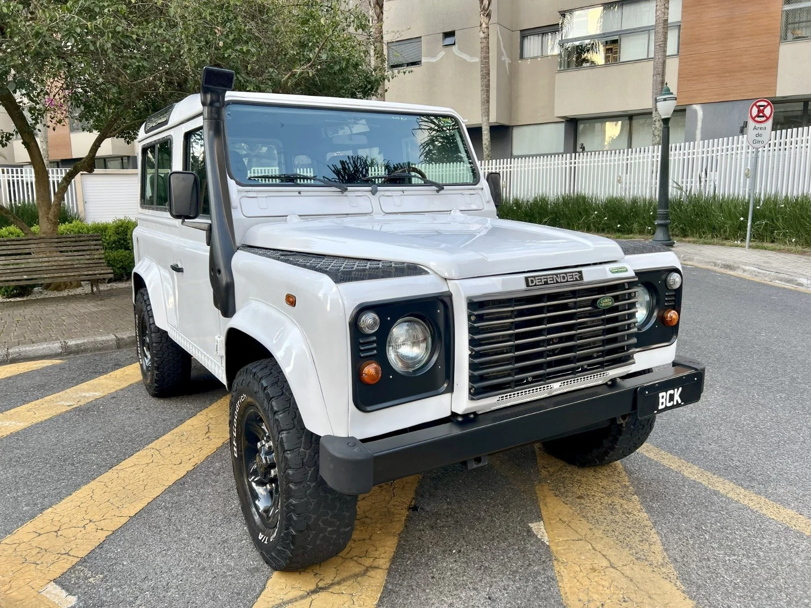 land rover defender 90 for sale (11).jpeg