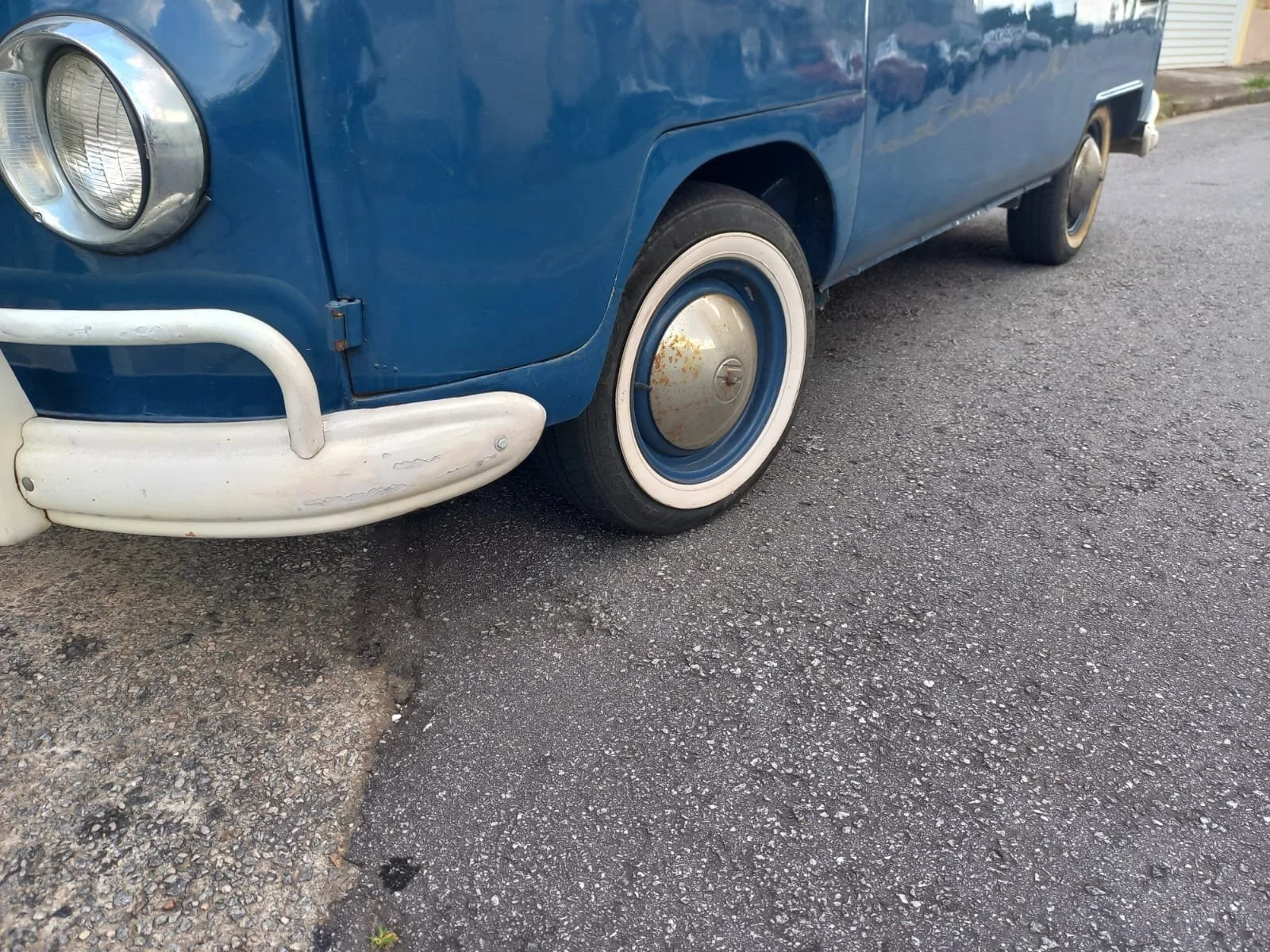 original volkswagen split window bus for sale (16).jpeg