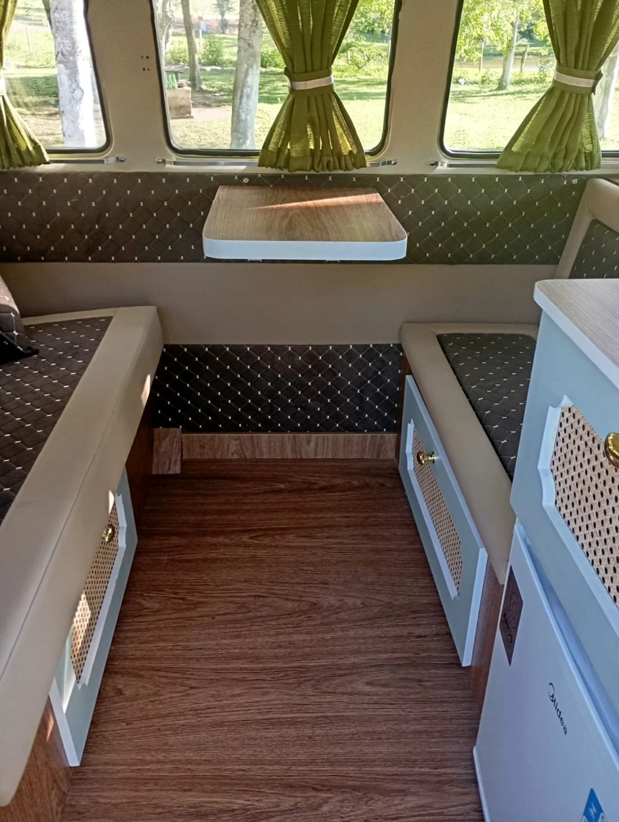 vw baywindow bus camper van (3).jfif