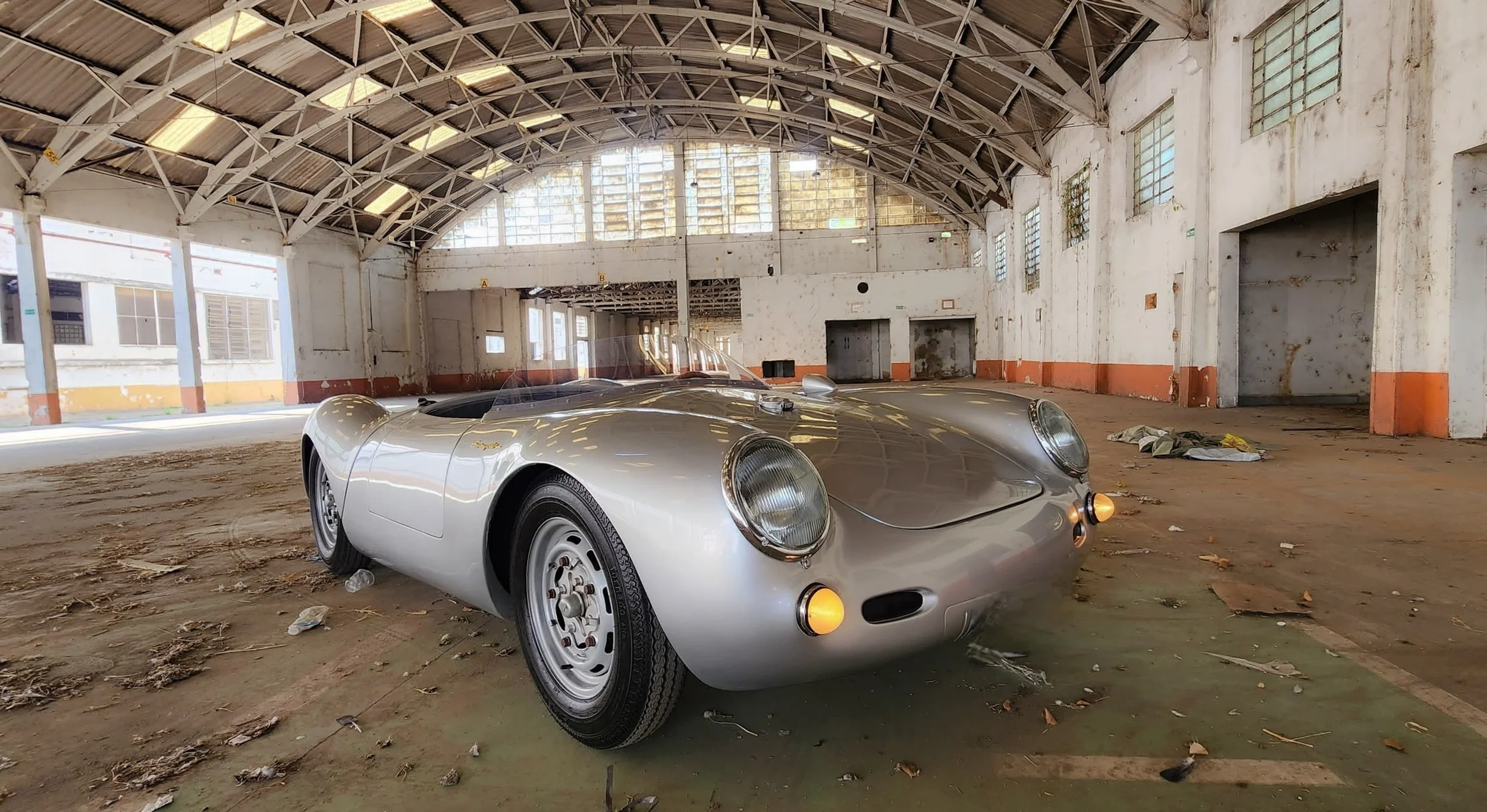 550 replica (3).jpeg