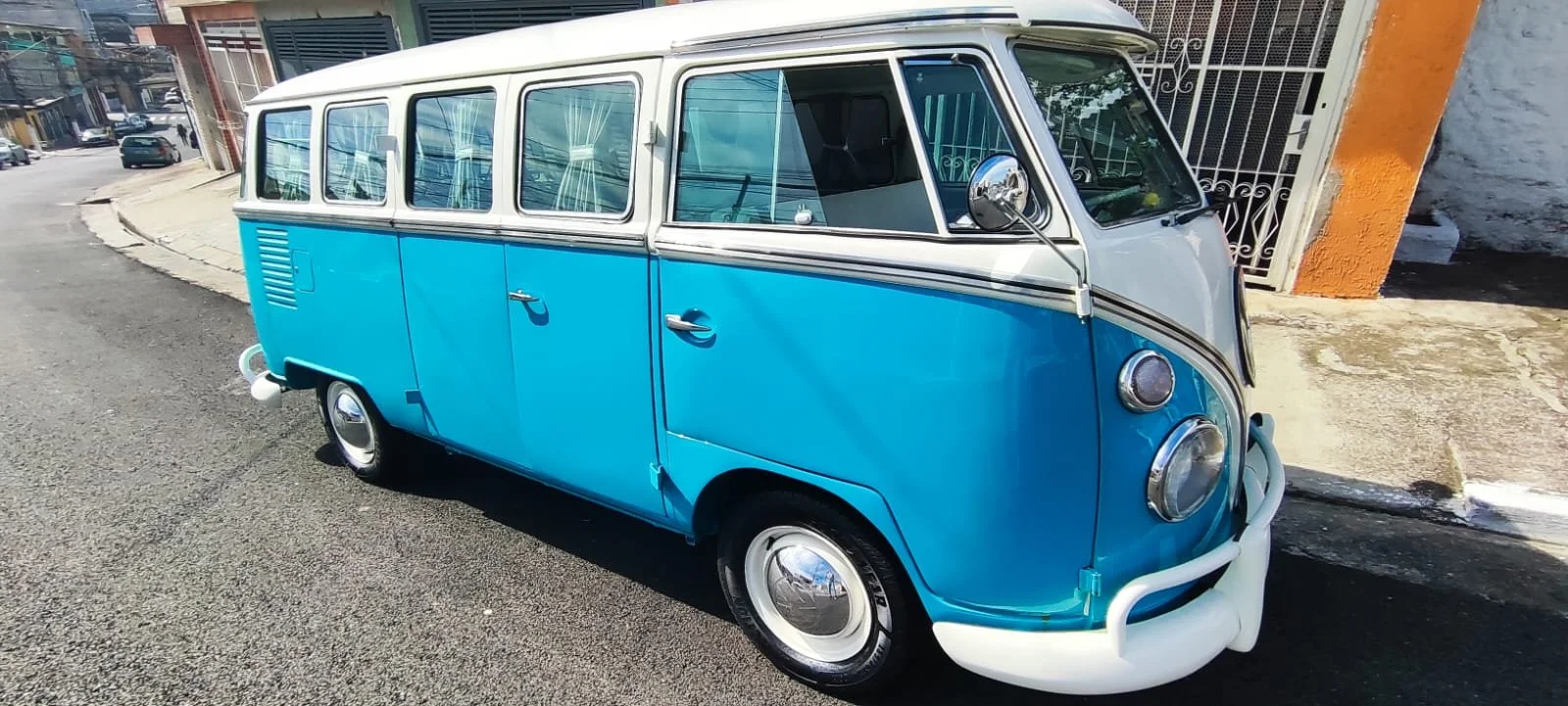 VW T1 split window bus 1974