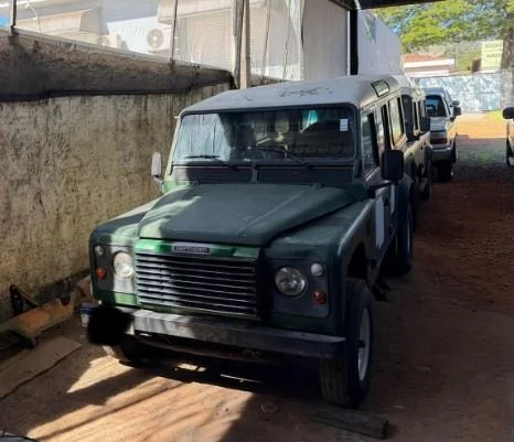 defender 110_2.JPG