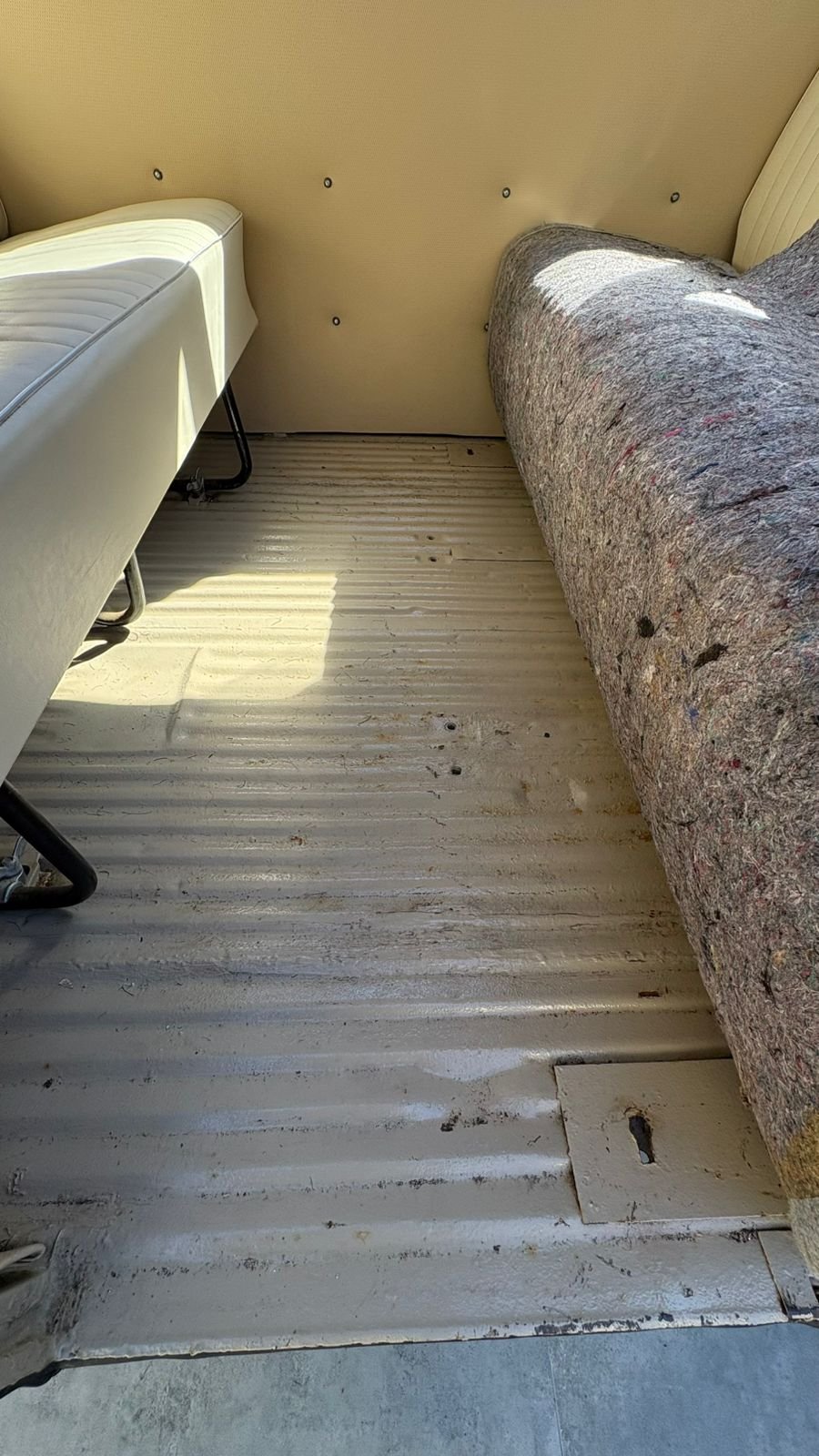 vw t1 splitwindow bus for sale (38).jpeg