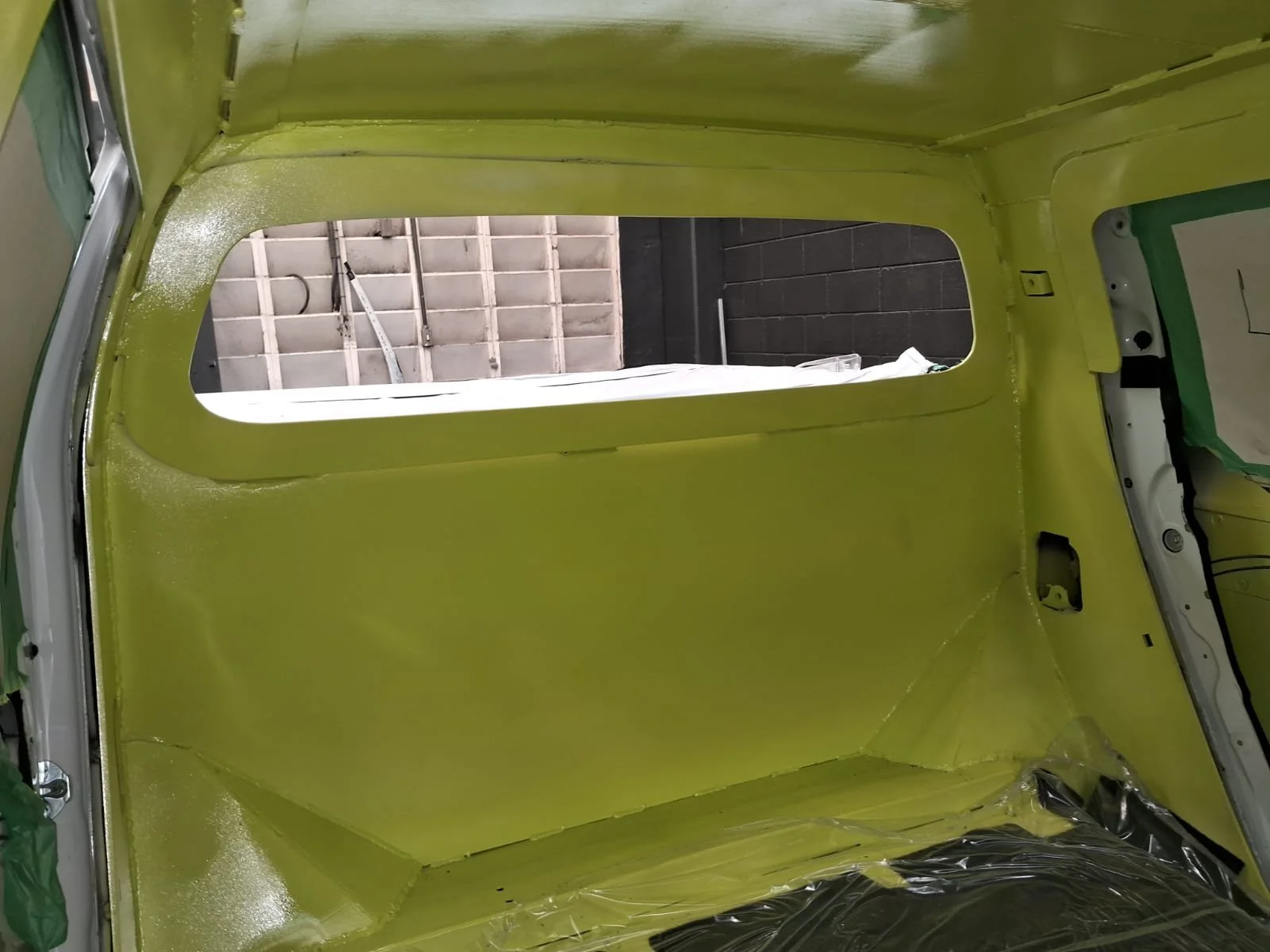 Armored level B6 Mitsubishi L200 (38).jpeg