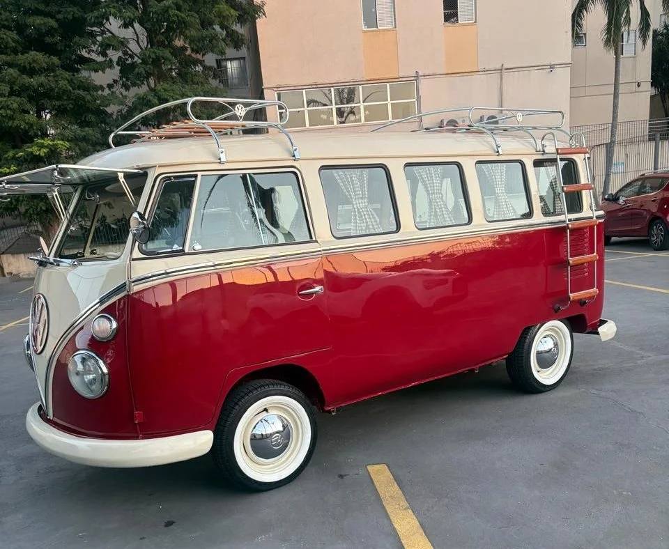 VW T1 split window bus 1975