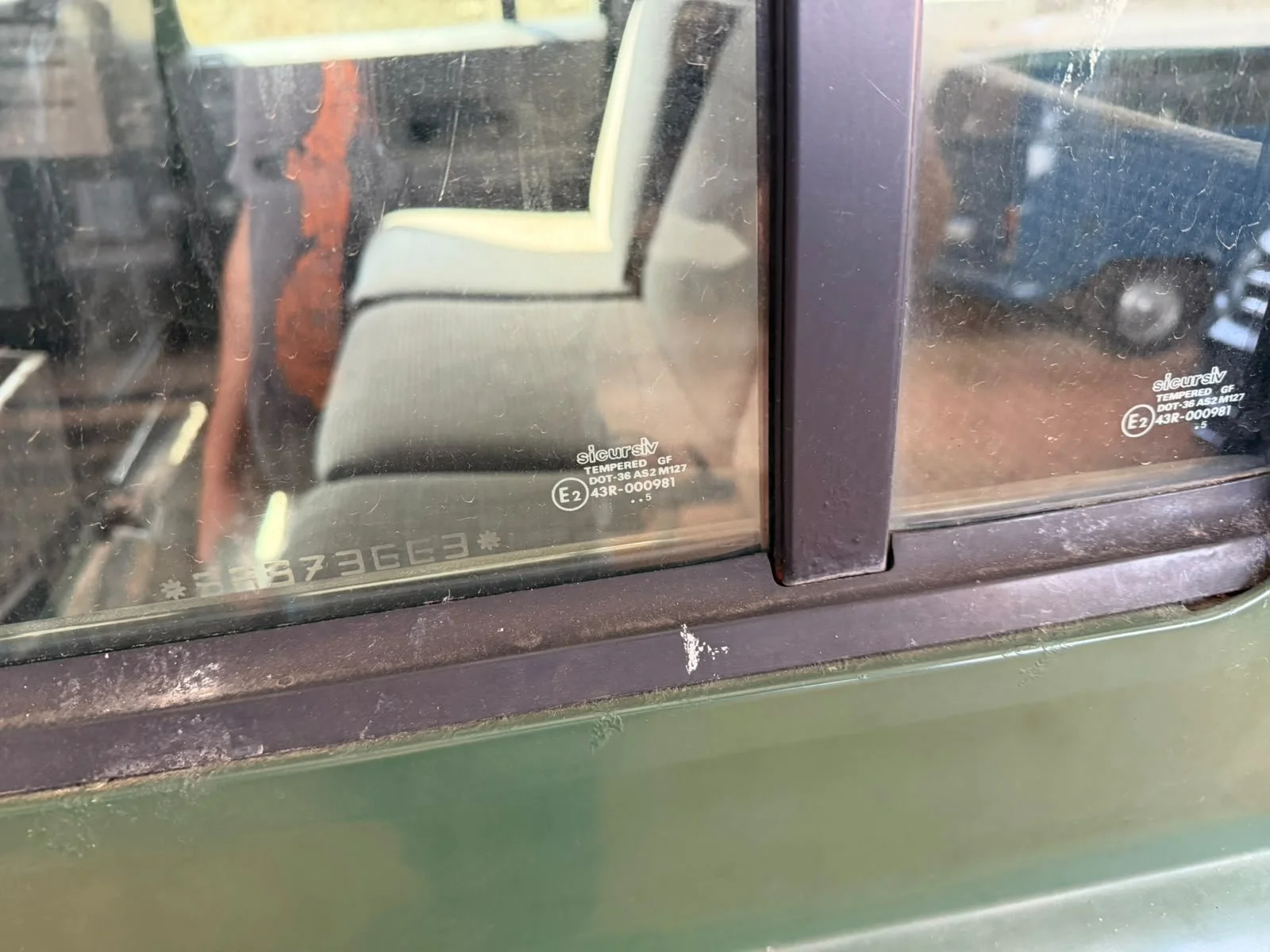 land rover defender (13).jpeg