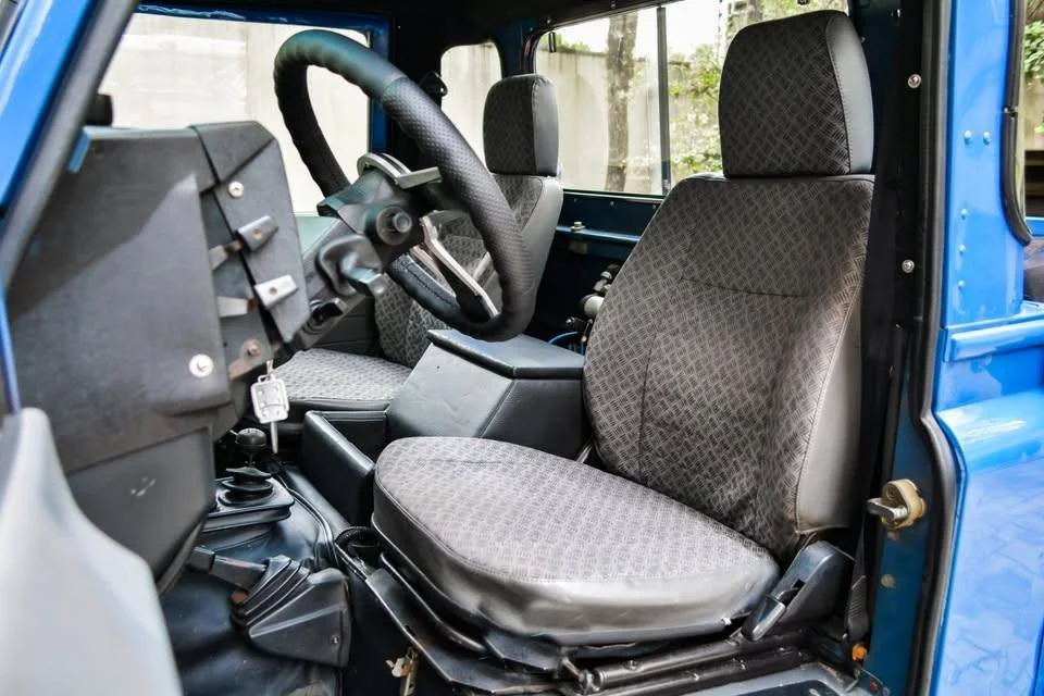 land rover defender single cab for sale_8.jpg