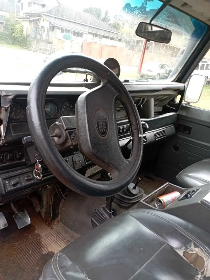 land rover defender 110_6.jpg