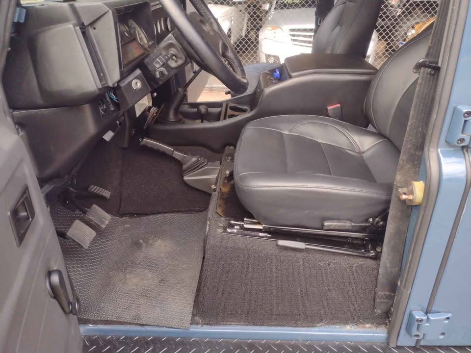 land rover defender 110_3.jpg