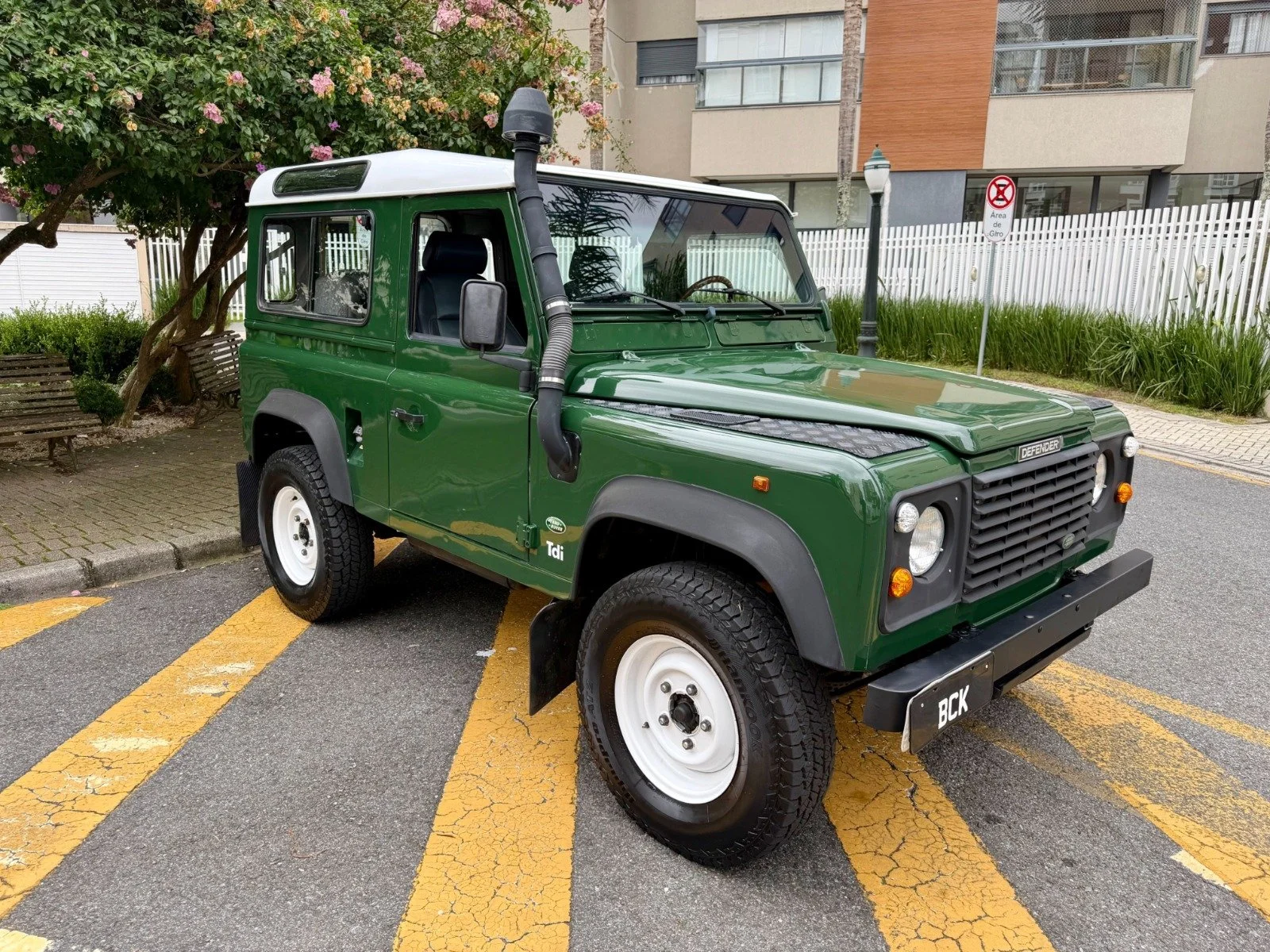 land rover defender 1996 for sale (11).jpeg
