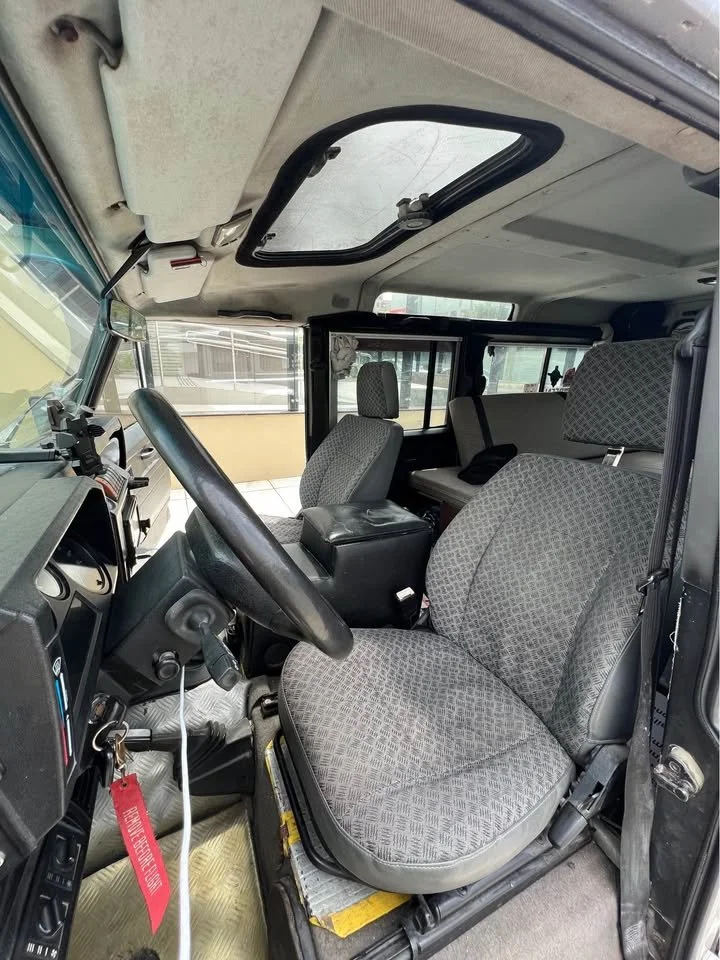 land rover defender 110_9.jpg