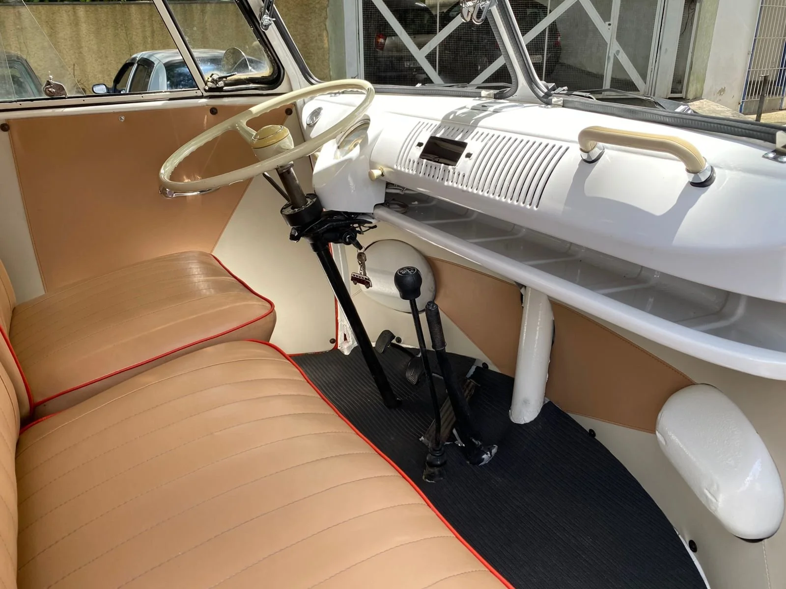 vw t1 splitwindow bus for sale (8).jpeg