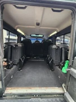land rover defender 110_12.JPG