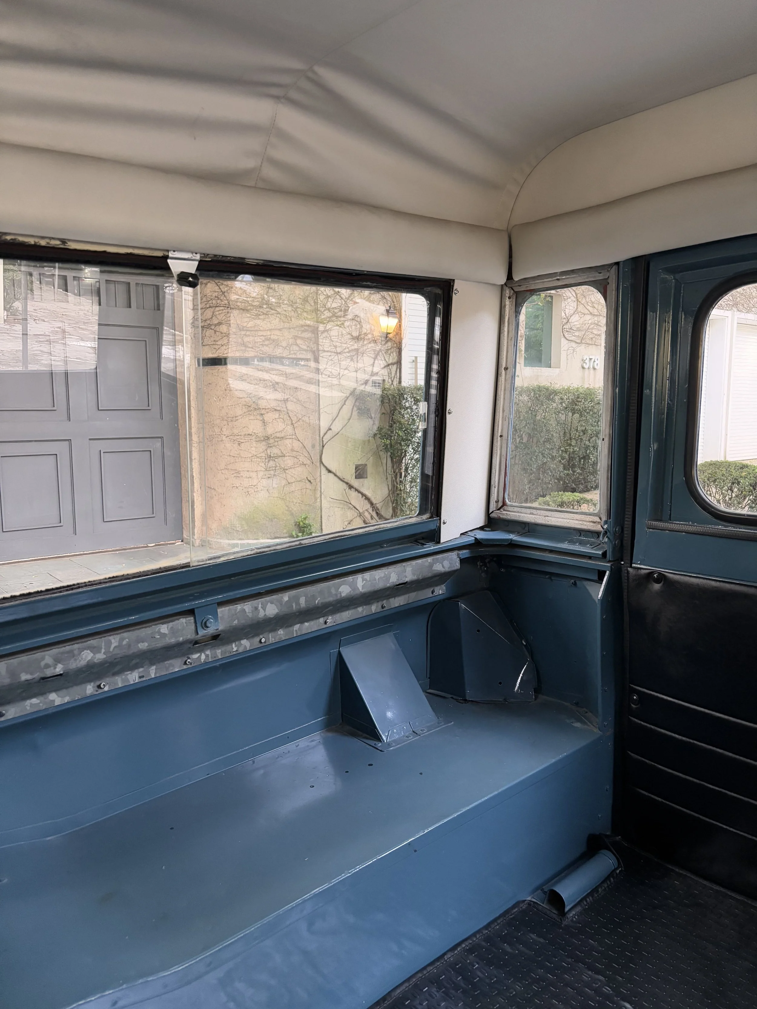Land Rover Defender Santana 1982 — Brazilian Classic Cars