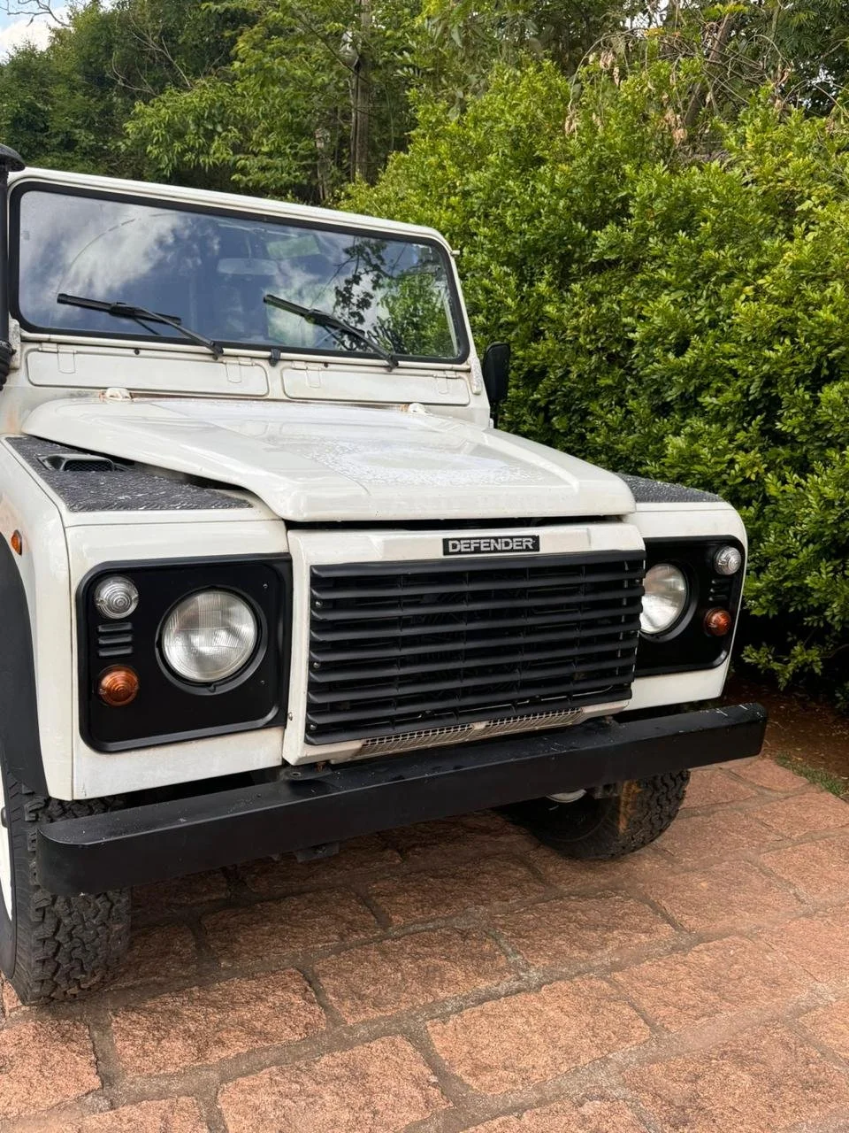 land rover defender 90 for sale (4).jpeg
