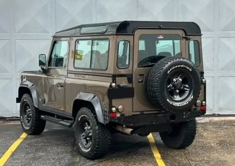 land rover defender 90_6.JPG