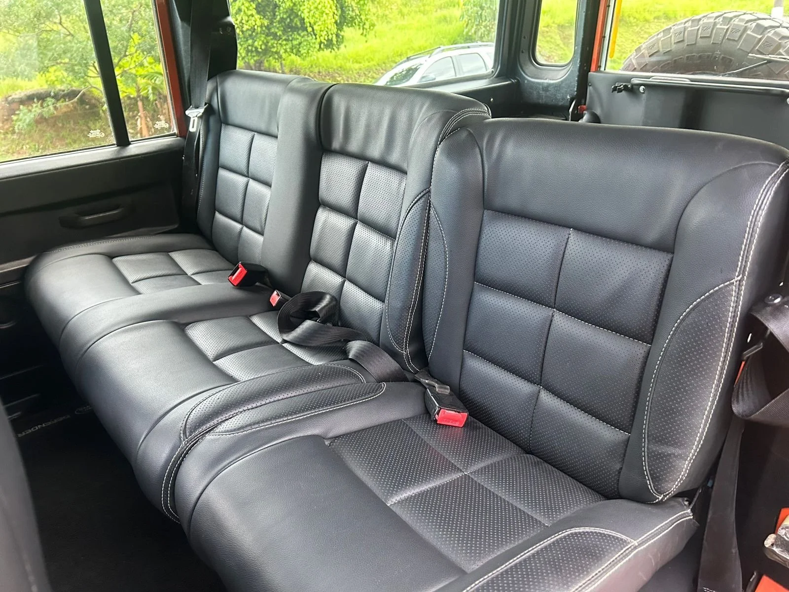 land rover defender 110 for sale (18).jpeg