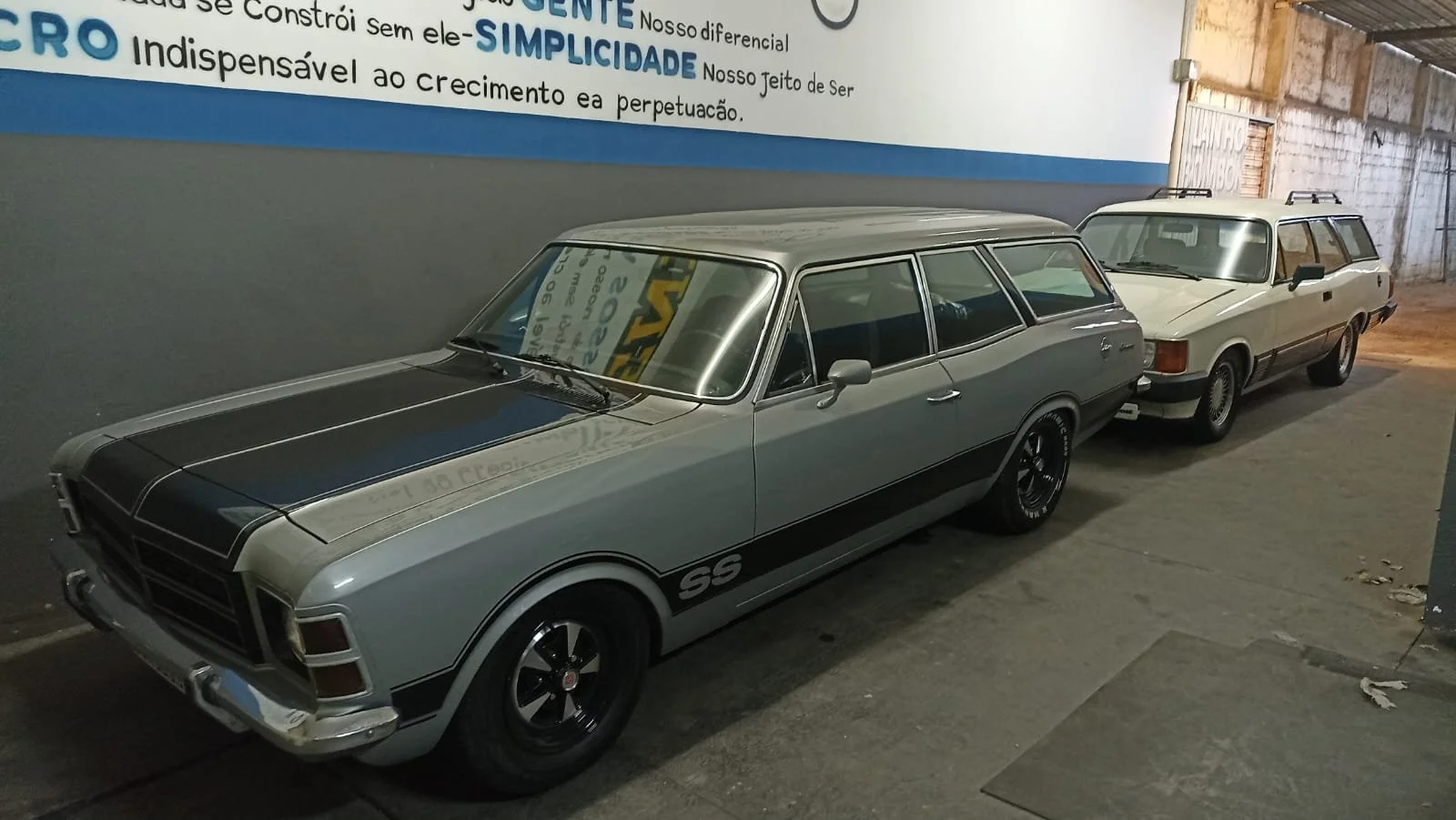 chevrolet caravan (1).jpeg