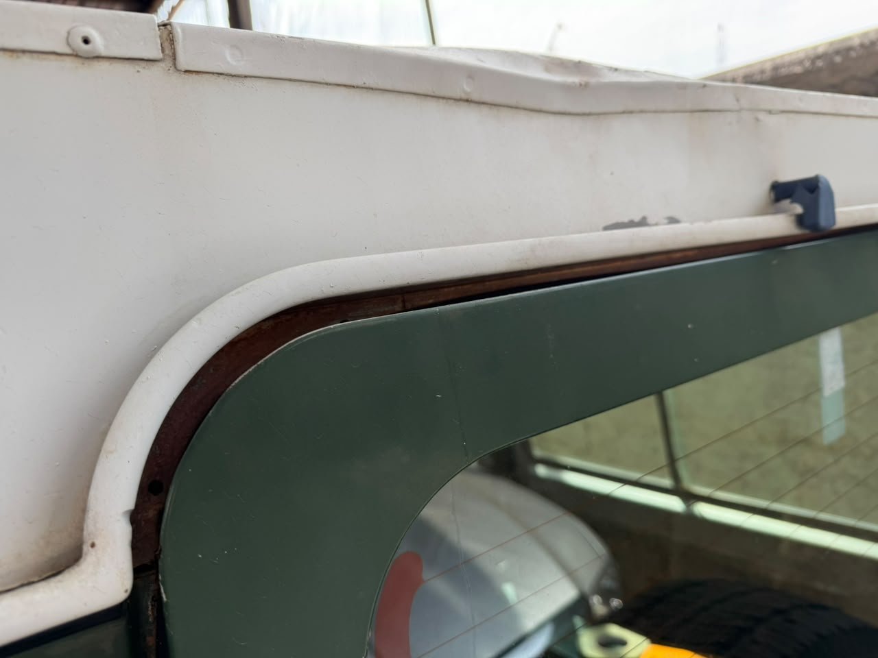 land rover defender (14).jpeg