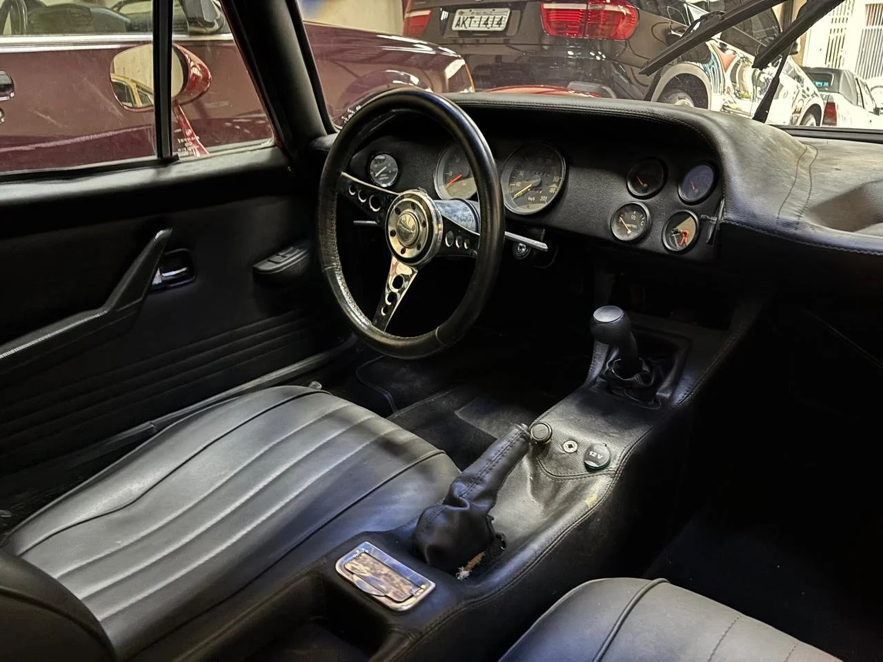 Bianco Aircooled classic car for sale (8).jpeg