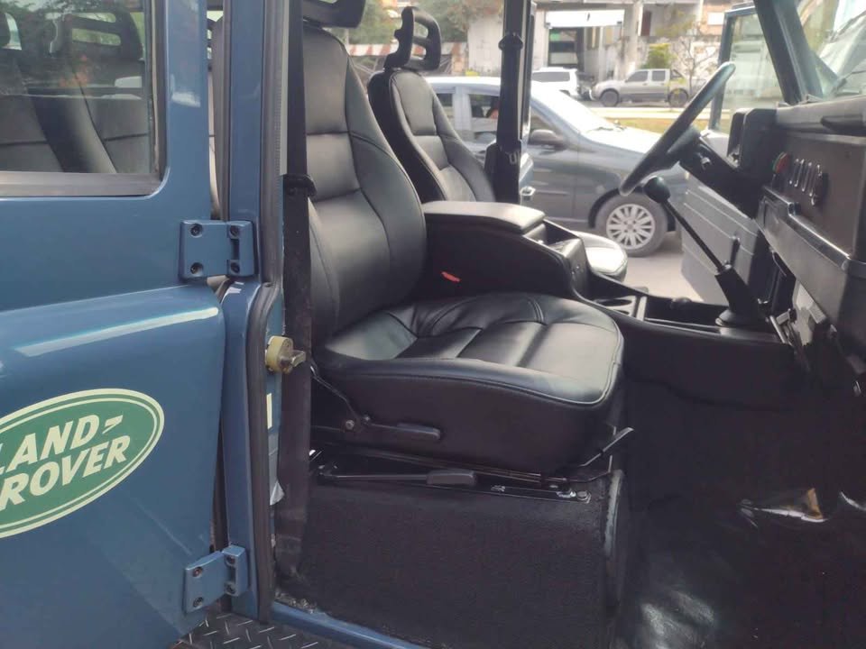 land rover defender 110_9.jpg