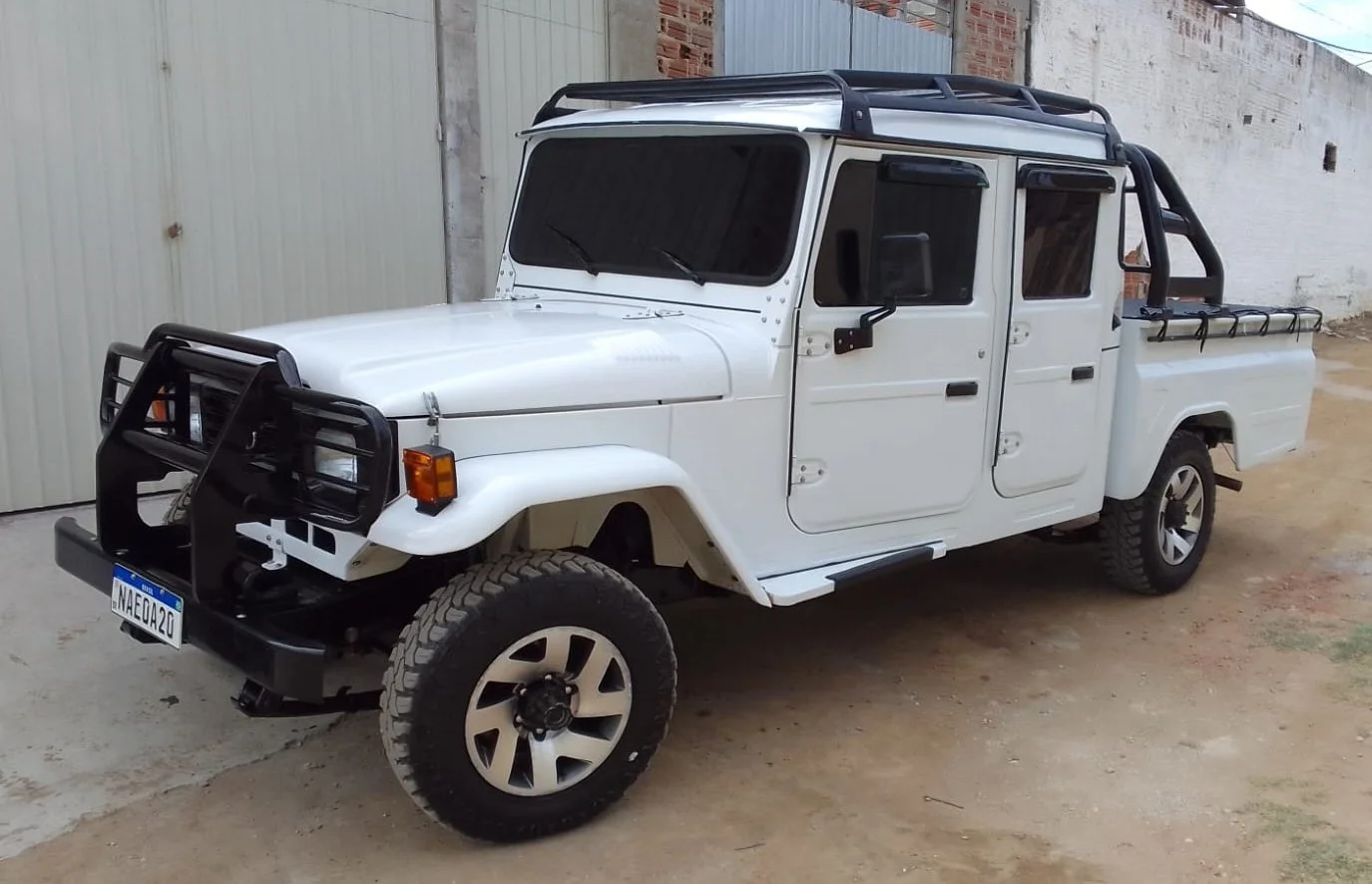 toyota 4x4 crew cab for sale (3).jpeg