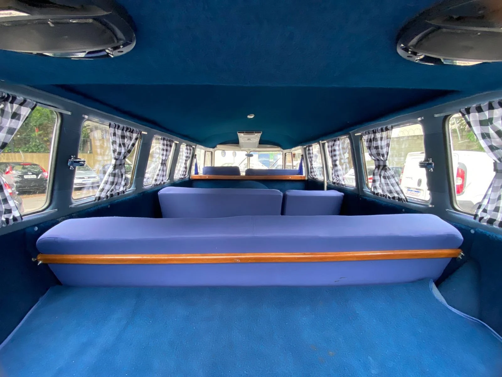 Restored VW Split Window Bus 1500cc | Metal Roof Rack — Brazilian ...