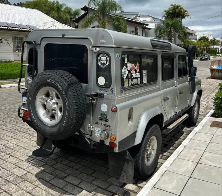 land rover defender 110_6.jpg