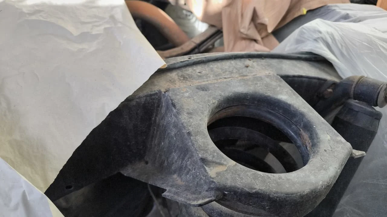 130 land rover (13).jpeg