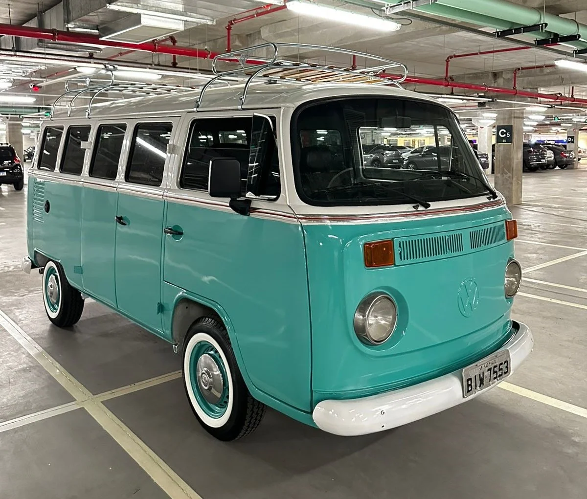 VW T2 baywindow bus 1987