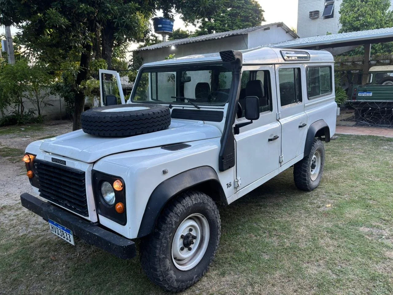land rover defender 110 original for sale (31).jpeg