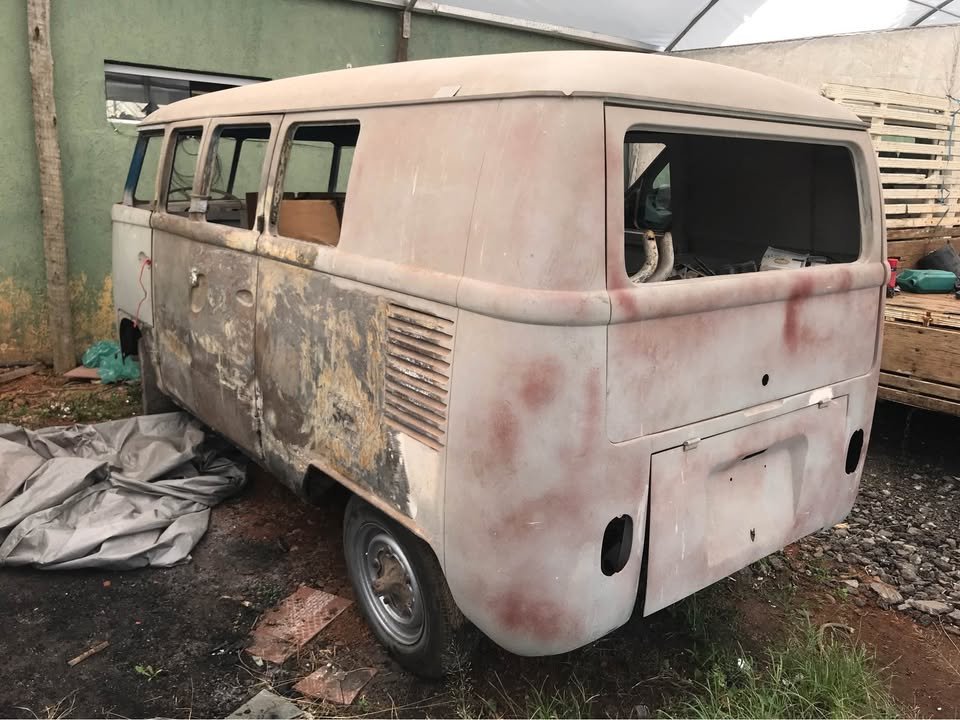 vw double door_2.jpg