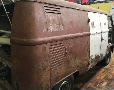 VW T1 splitwindow bus panel van 1973