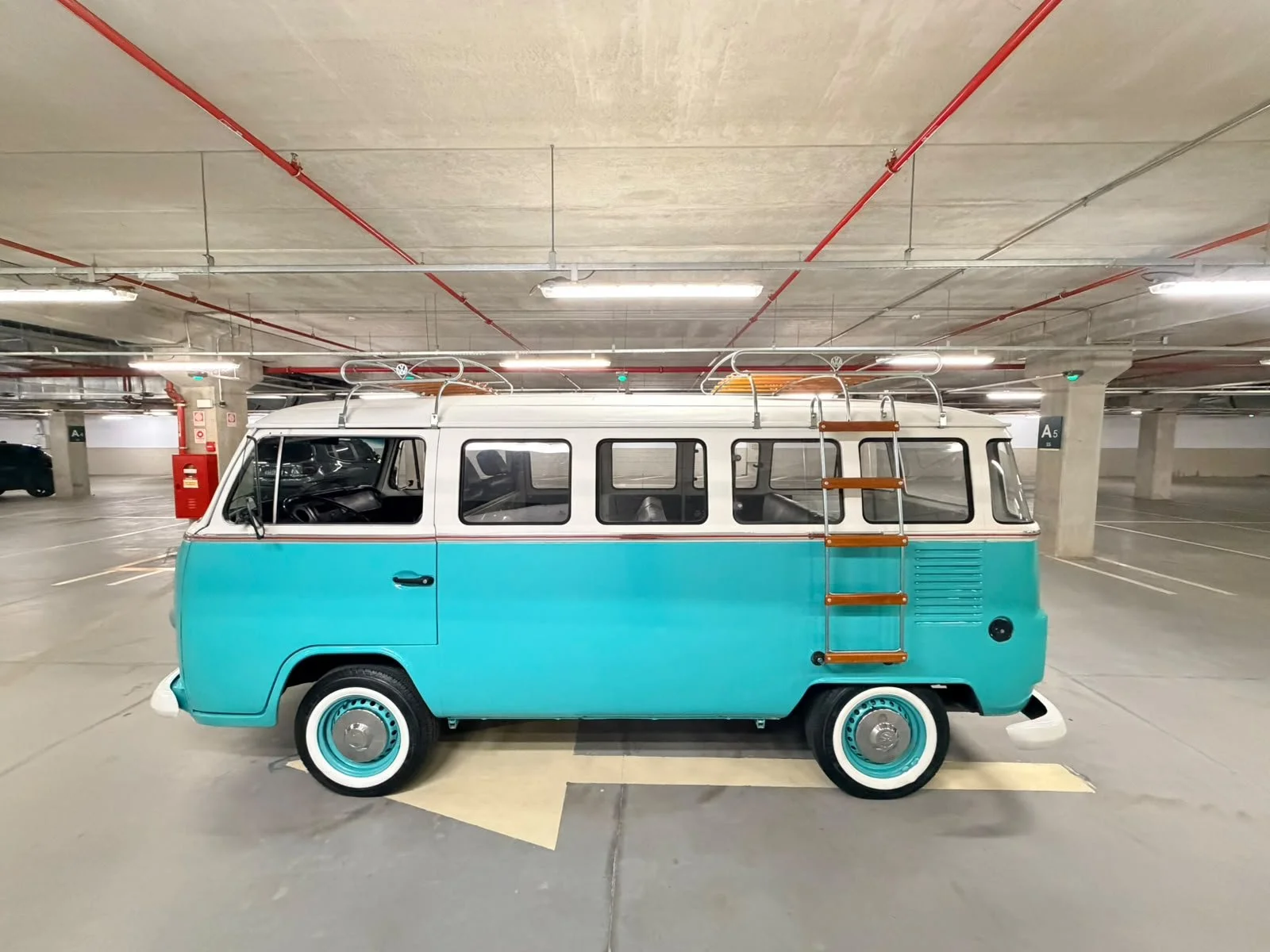 volkswagen baywindow bus for sale (4).jpeg