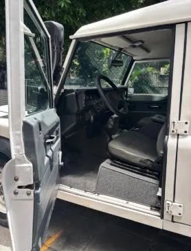 land rover defender 110 for sale_3.JPG
