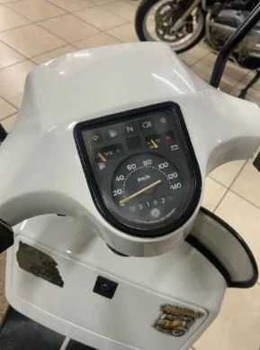 vespa px200 zero miles for sale_1.JPG