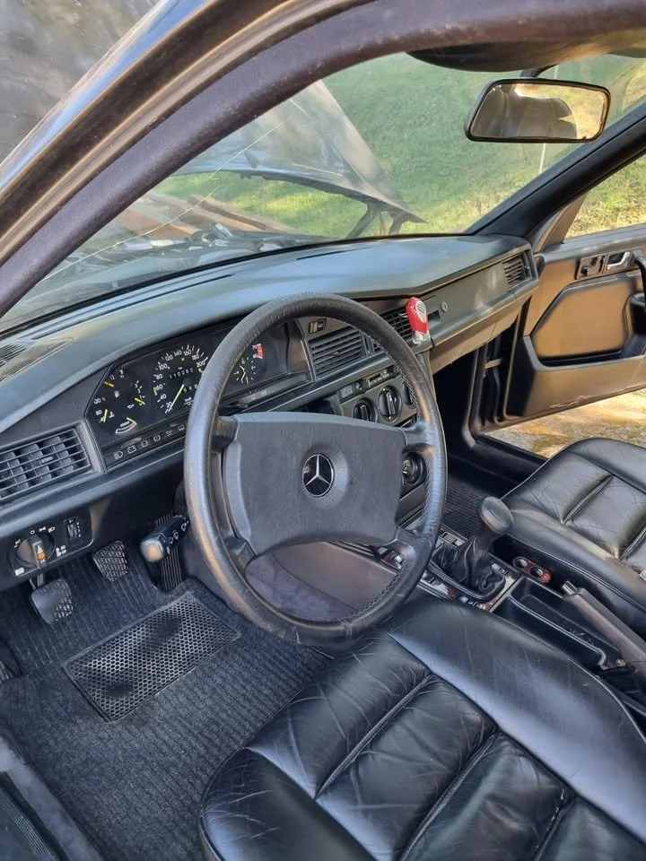 1985 Mercedes-Benz 190e cosworth a venda_2.jpg