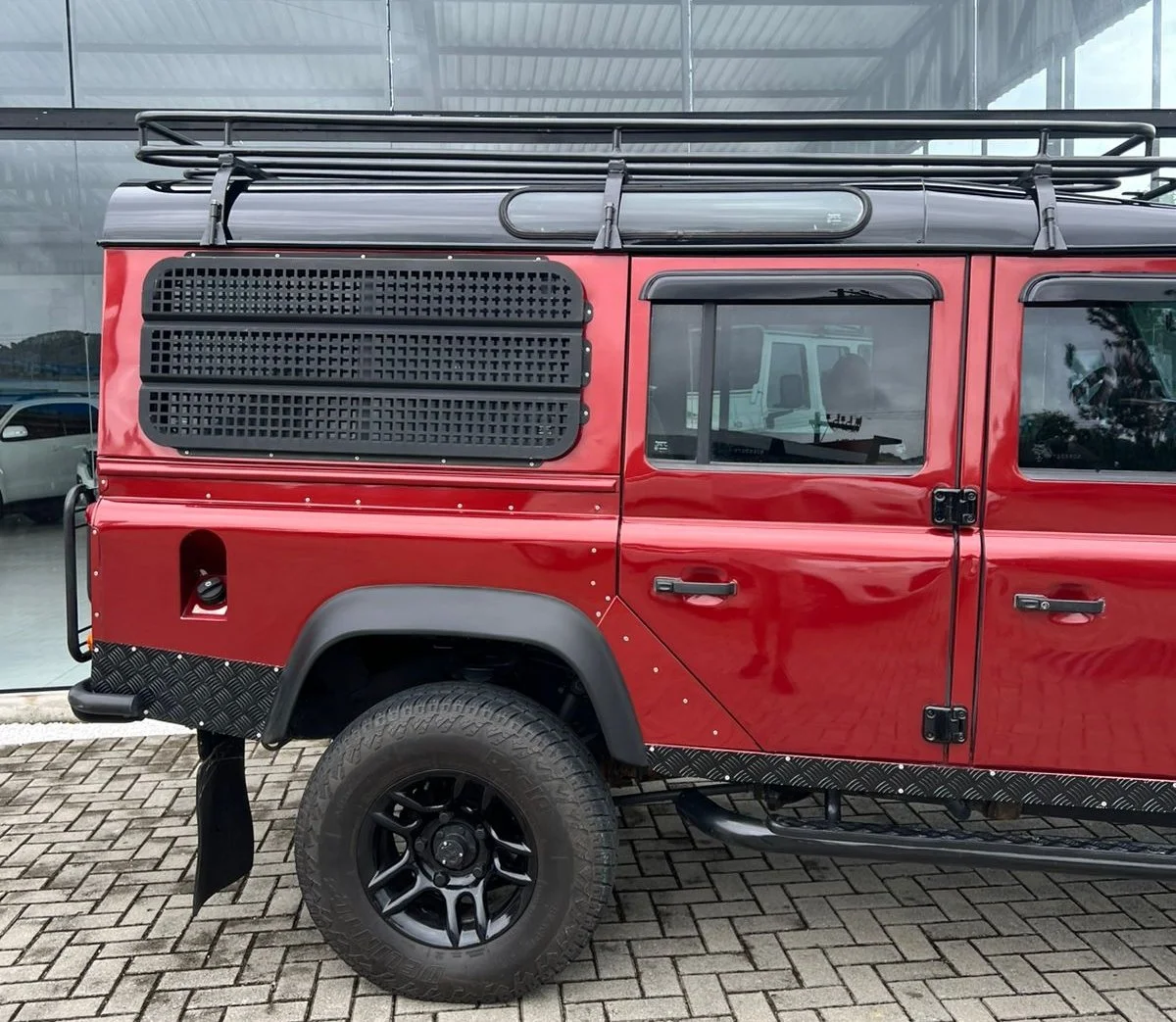 land rover defender 110 for sale (17).jpeg