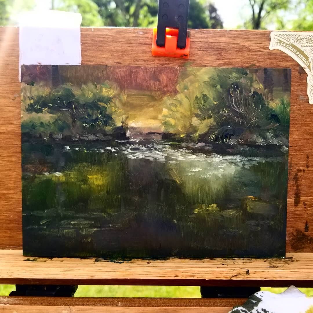 Quick study from this morning. I built my own pochade box and took it out for a test run... It's not the prettiest thing in the world but it's sturdy and worked really well! I'll be posting a video on my YouTube channel of process making it later thi
