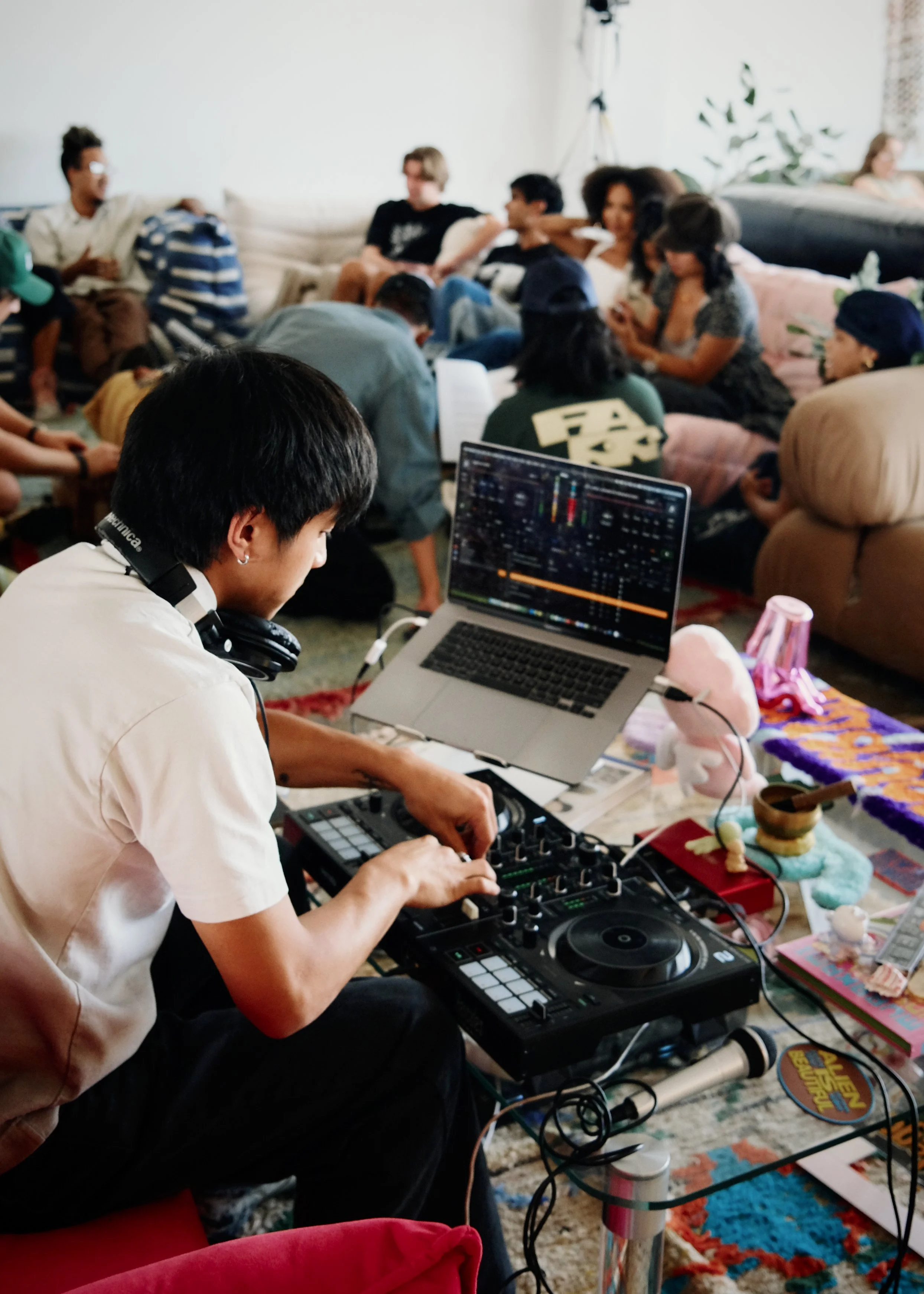 250720 don't go yet @ dupe #1-88.jpg