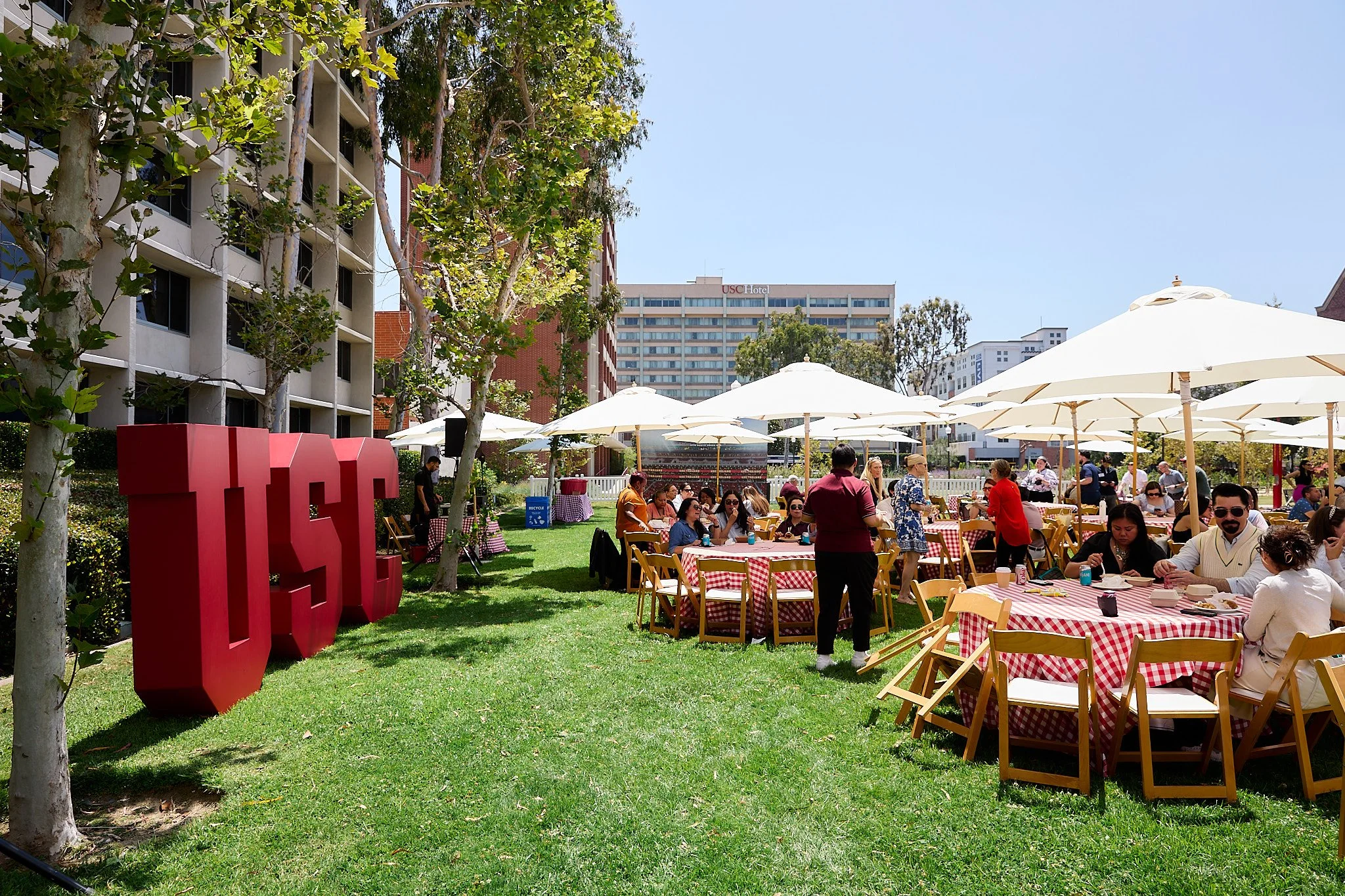 260617 usc adv picnic-31.jpg
