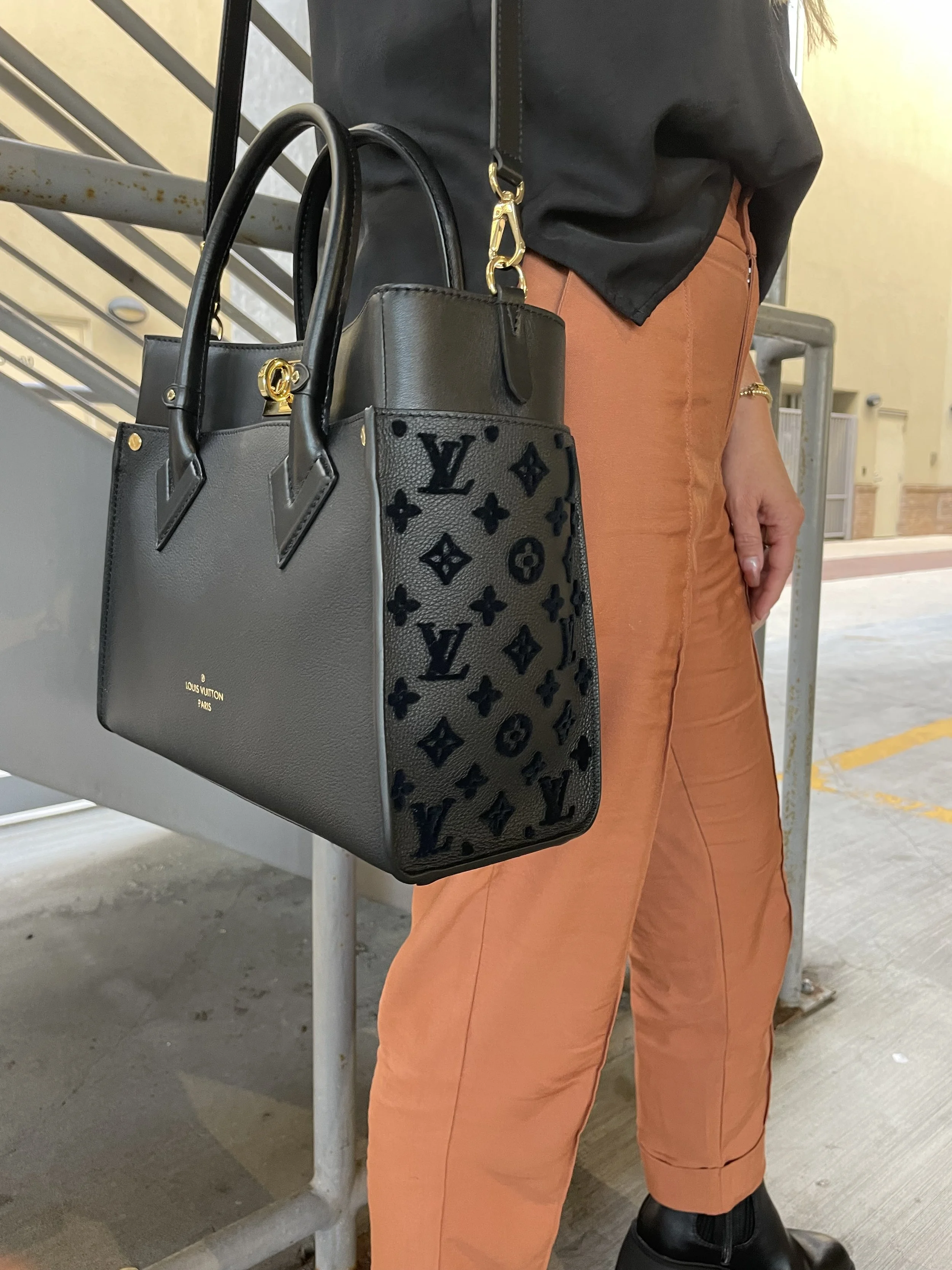 1 YEAR REVIEW OF LOUIS VUITTON ON THE GO GM TOTE